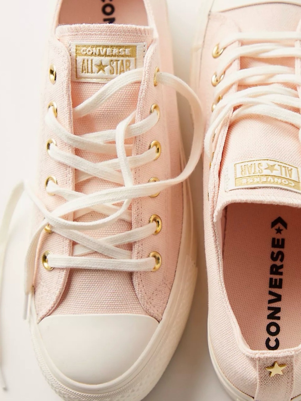 Converse Chuck Taylor All Star Platform  Canvas Sneaker - Light Pink  - Size 8